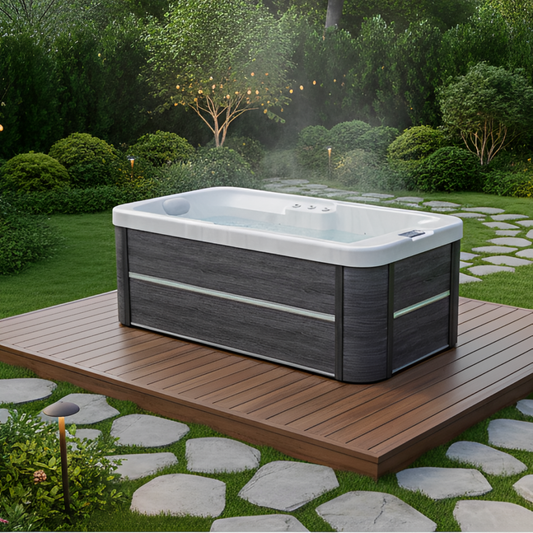 Luxury Spas Lacey Whirlpool (1 Person, Outdoor)